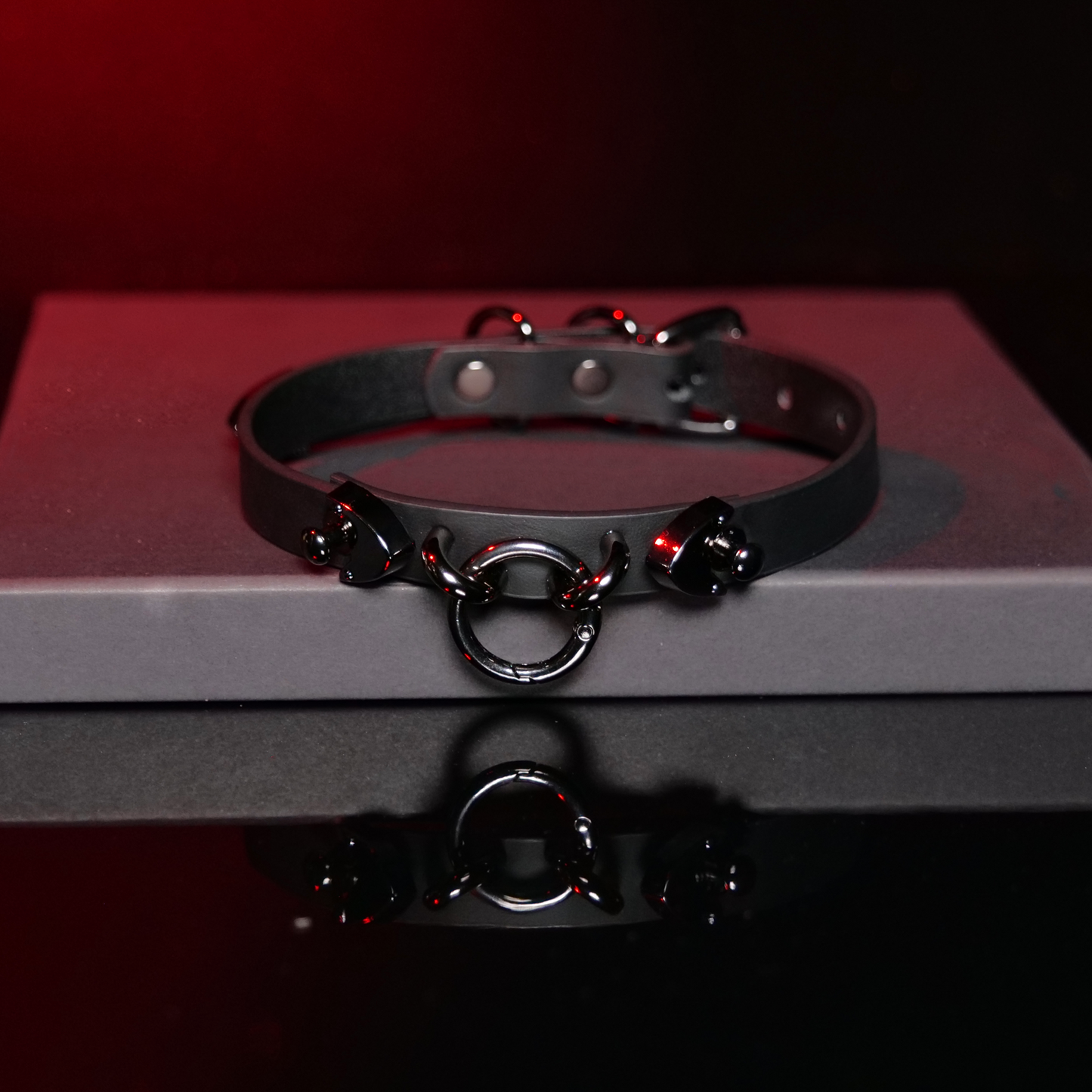Obsidian Ring Choker