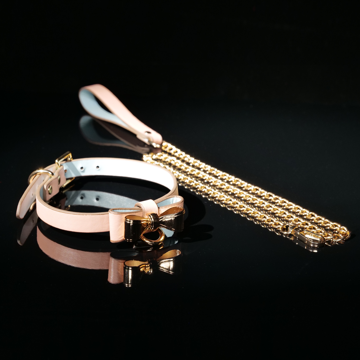 Chic Bow Leather Choker with Gold Chain Leash